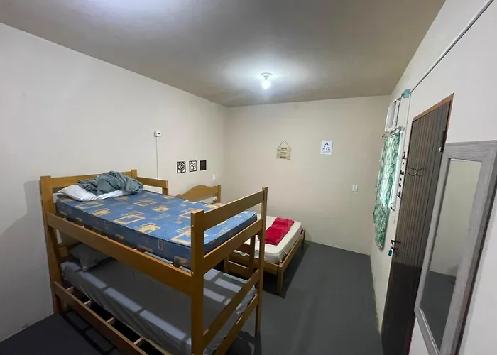 Farah Hostel Suítes Camping Smartcamp e Passeio de barco